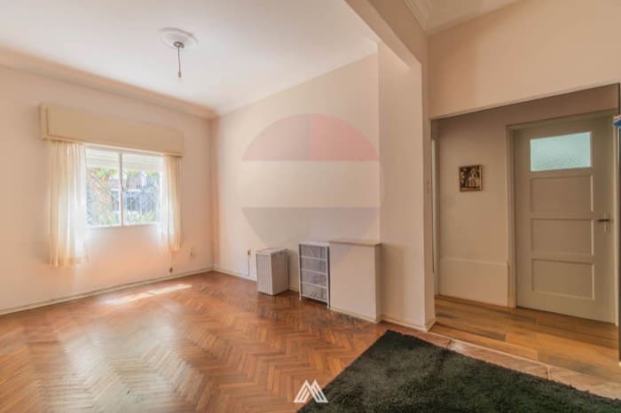 Apartamento en Pocitos (con patio) — 2 dormitorios, Montevideo — en venta